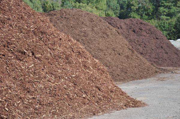 Brown Mulch Delivery in Myrtle Beach