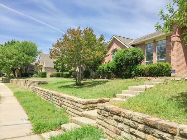 Sloped Yard Landscaping in Myrtle Beach